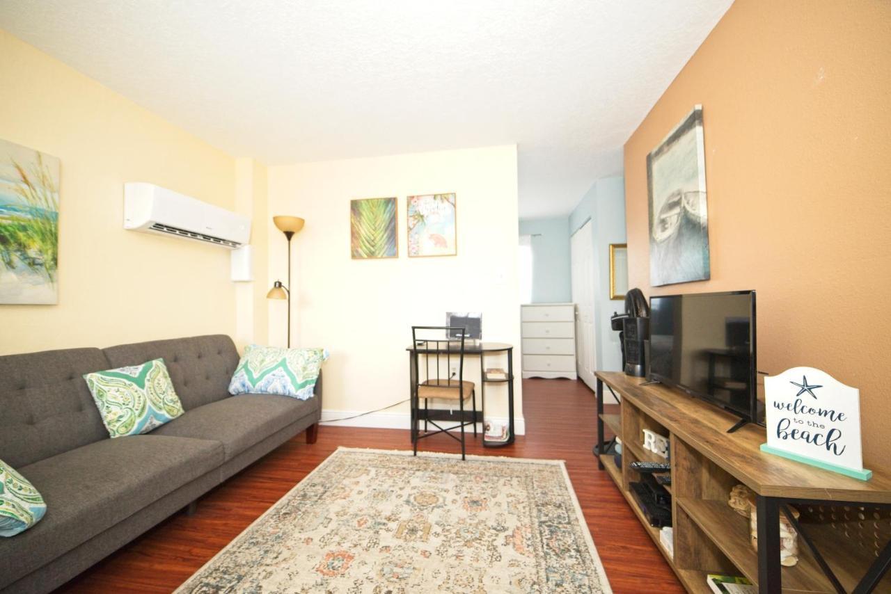 Cozy Canaveral Beach Condo! Next To Nasa Launch Site Cape Canaveral Exterior photo